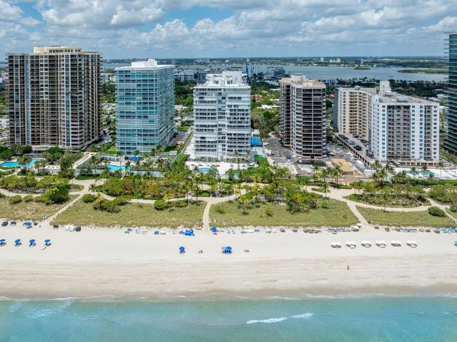 House for sale in Bal Harbour Village, Miami-Dade County