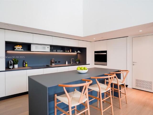 House for sale in Bal Harbour