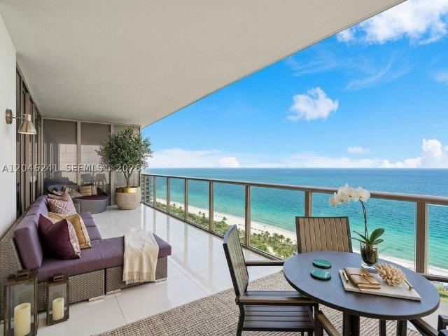 House for sale in Bal Harbour Village, Miami-Dade County