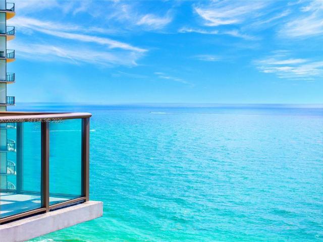 House for sale in Bal Harbour Village, Miami-Dade County