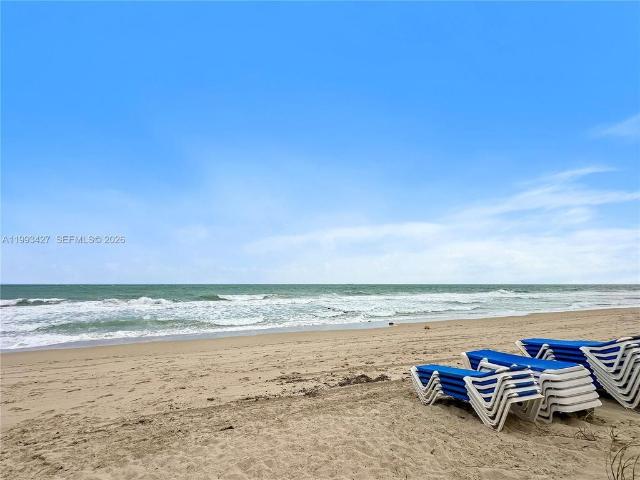 House for sale in Bal Harbour Village, Miami-Dade County
