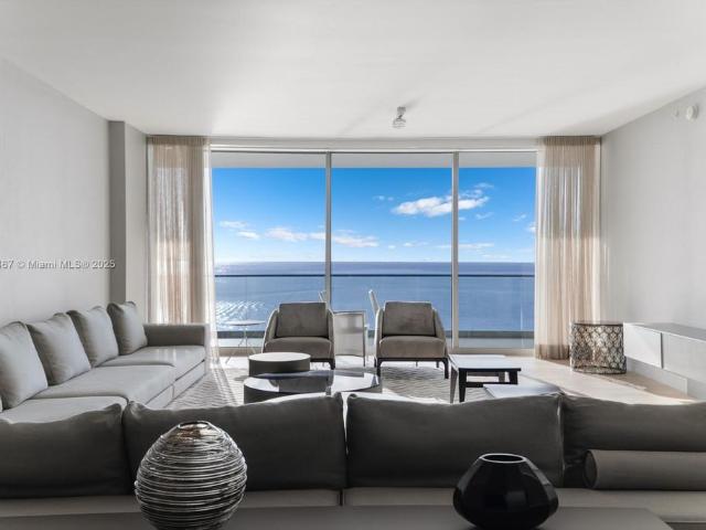House for sale in Bal Harbour