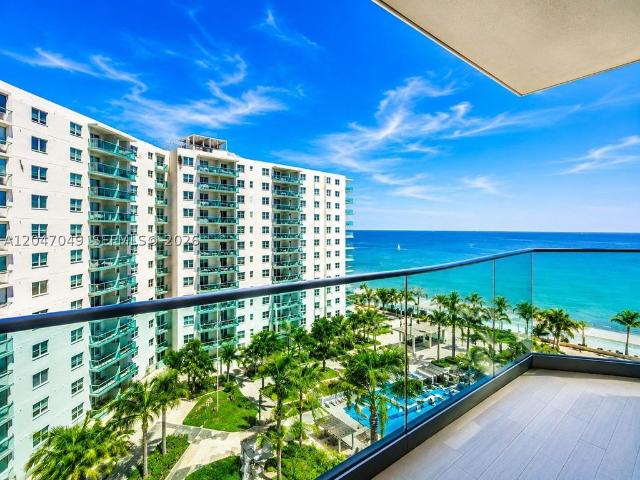 House for sale in Hollywood, Florida