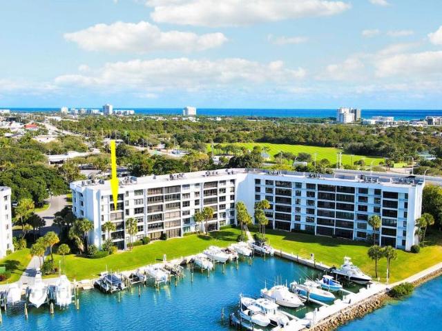 House for sale in Jupiter, Florida
