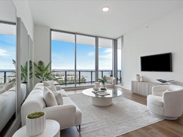 House for sale in Lake Park, Florida