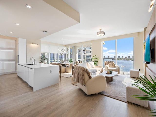 House for sale in Lake Park, Palm Beach County