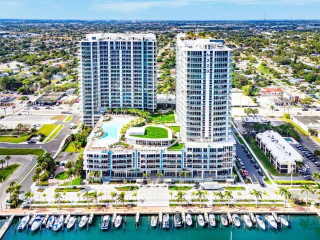 House for sale in Lake Park, Florida