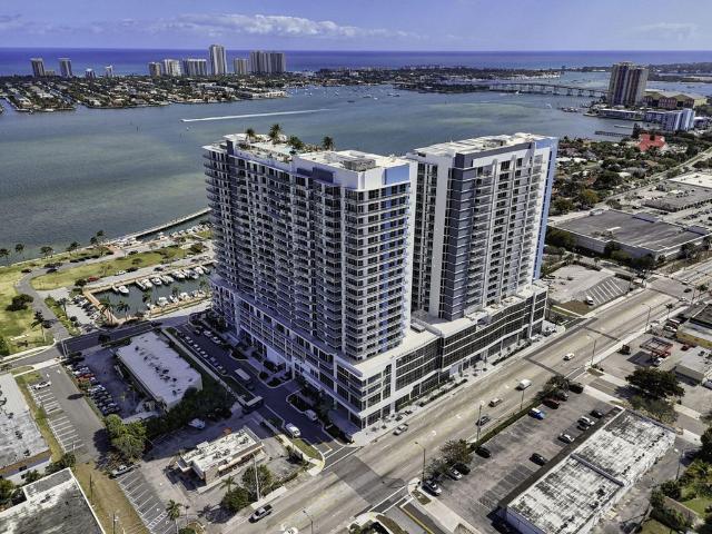 House for sale in Lake Park, Florida