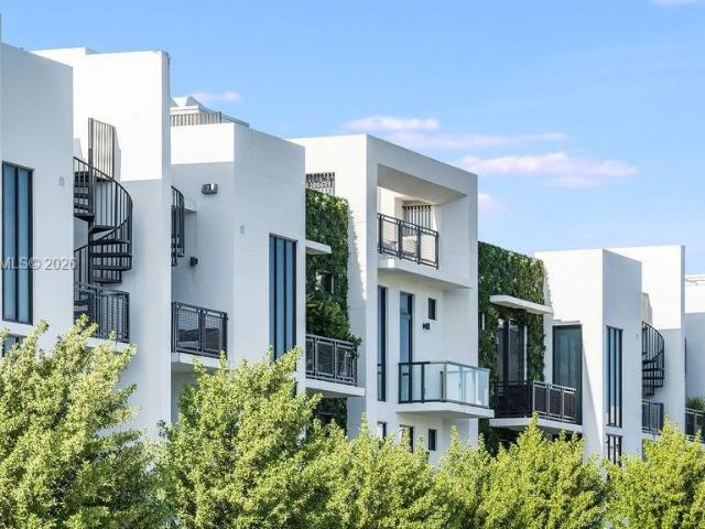 House for sale in Miami Beach, Florida