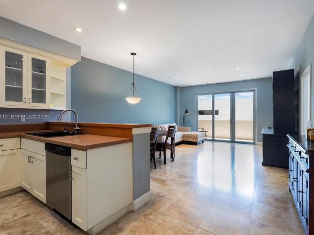 House for sale in Miami Beach, Miami-Dade County