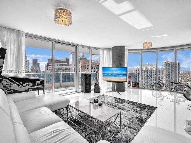 House for sale in Miami, Miami-Dade County