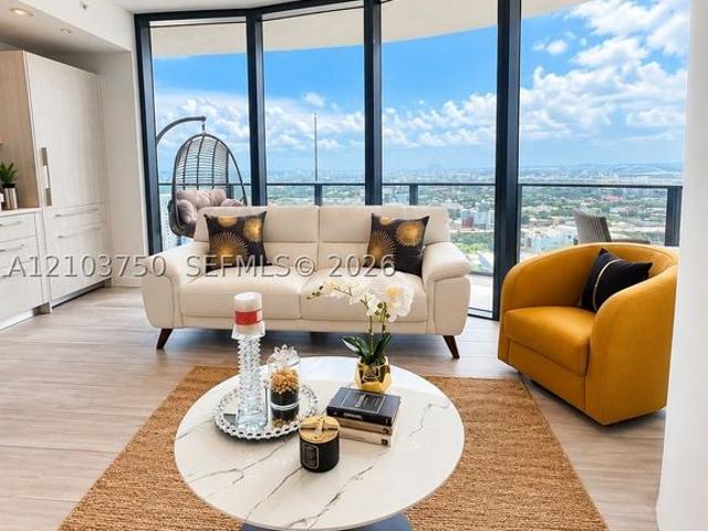 House for sale in Miami, Miami-Dade County