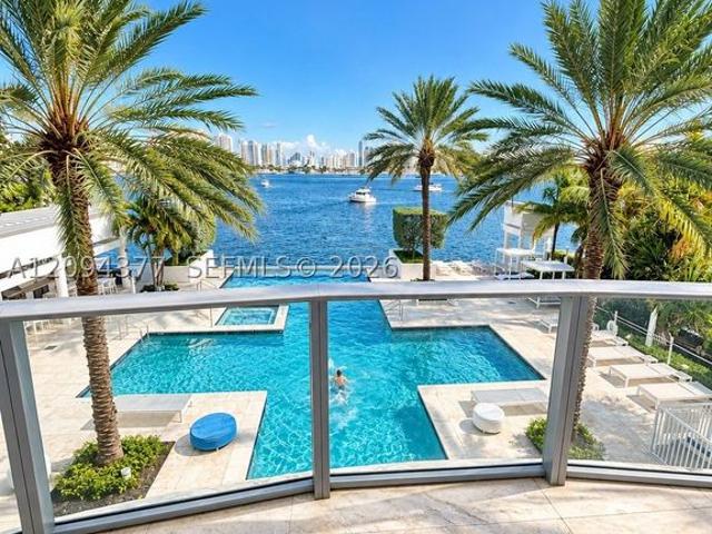 House for sale in North Miami Beach, Miami-Dade County