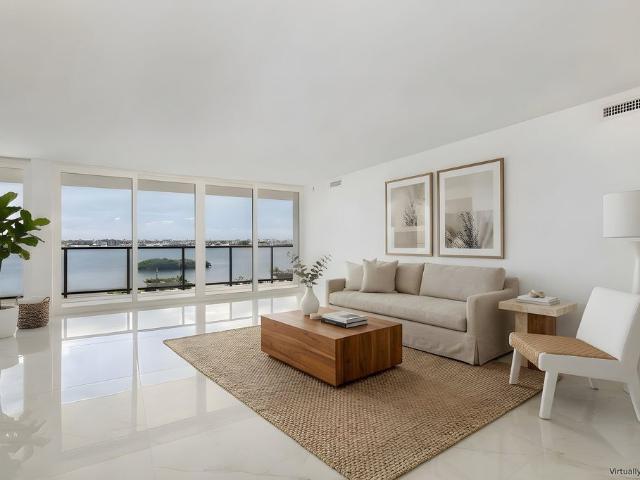 House for sale in Palm Beach, Palm Beach County