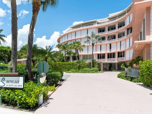 House for sale in Palm Beach, Florida