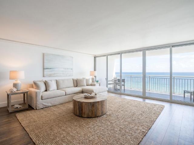 House for sale in Pompano Beach, Florida