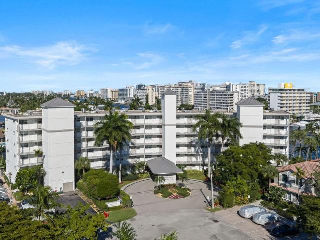 House for sale in Pompano Beach, Florida