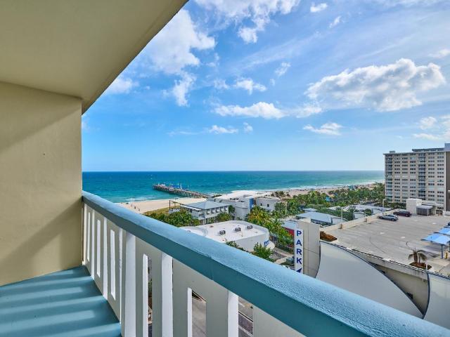 House for sale in Pompano Beach, Florida