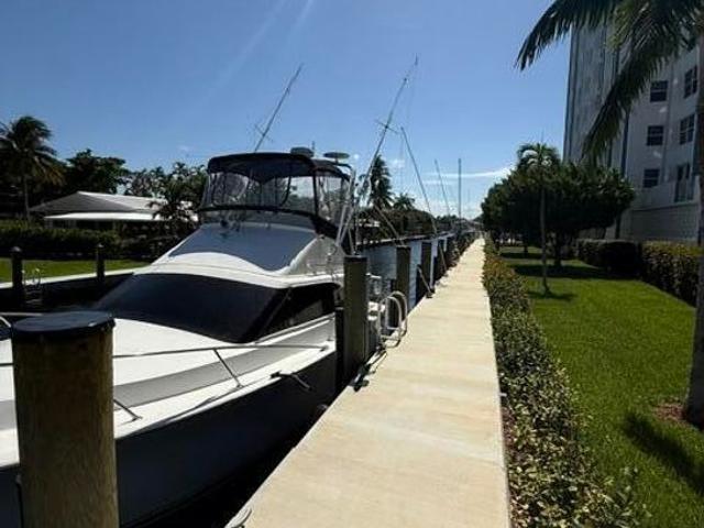 House for sale in Pompano Beach, Florida