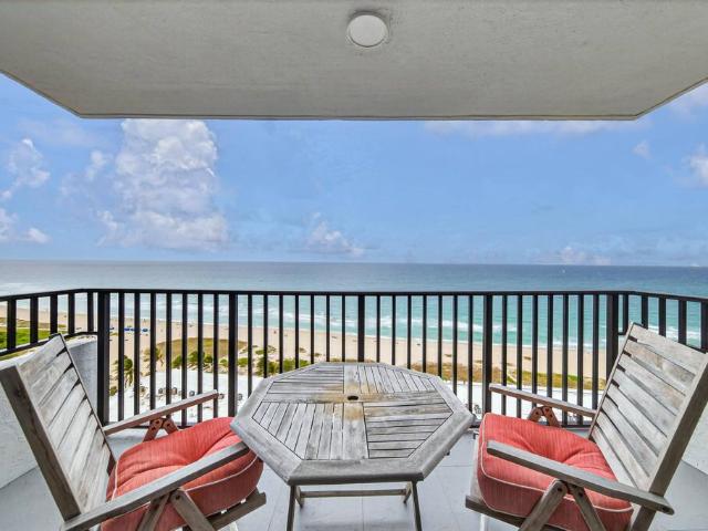 House for sale in Pompano Beach, Florida
