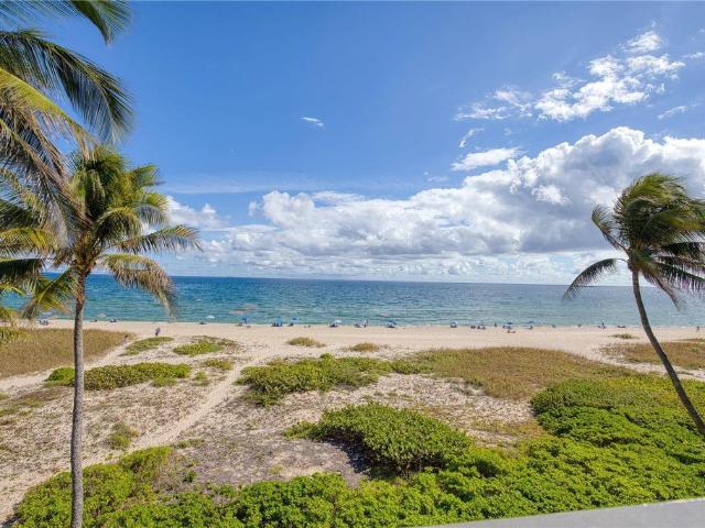 House for sale in Pompano Beach, Florida