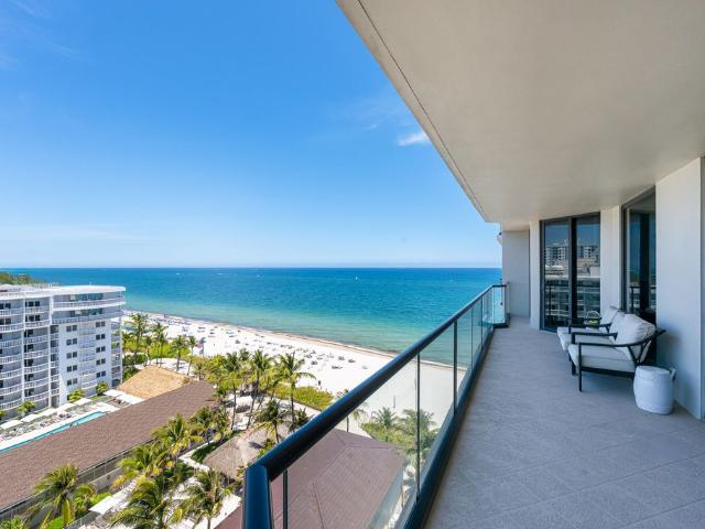 House for sale in Pompano Beach, Florida