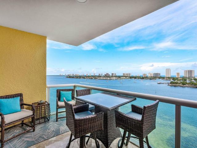 House for sale in Riviera Beach, Palm Beach County