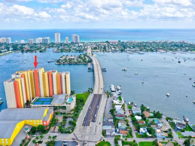 House for sale in Riviera Beach, Palm Beach County