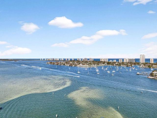 House for sale in Riviera Beach, Florida