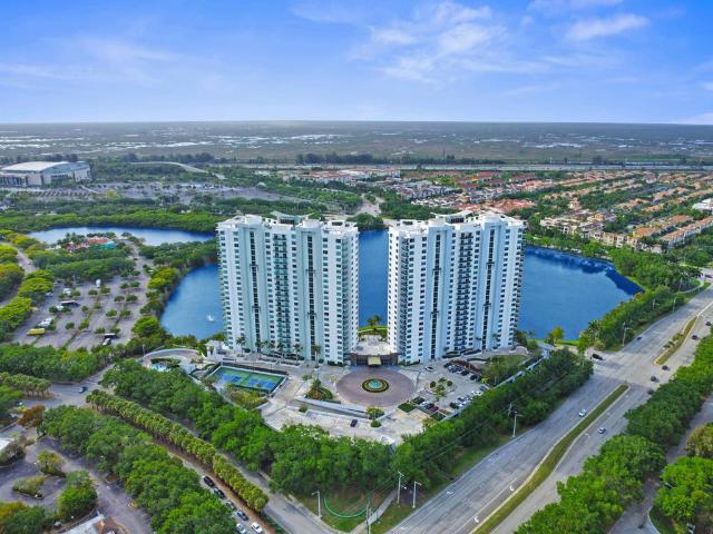 House for sale in Plantation, Florida