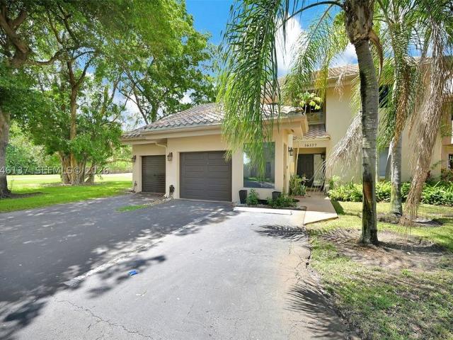 House for sale in Weston, Florida
