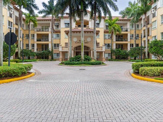 House for sale in Weston, Florida