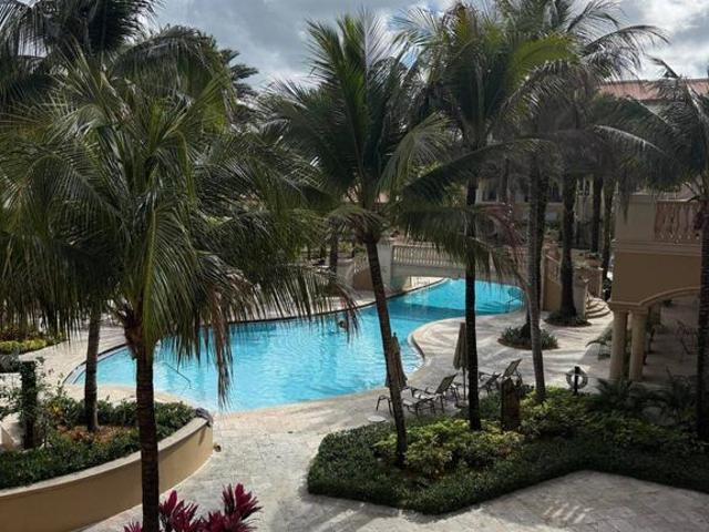 House for sale in Weston, Florida