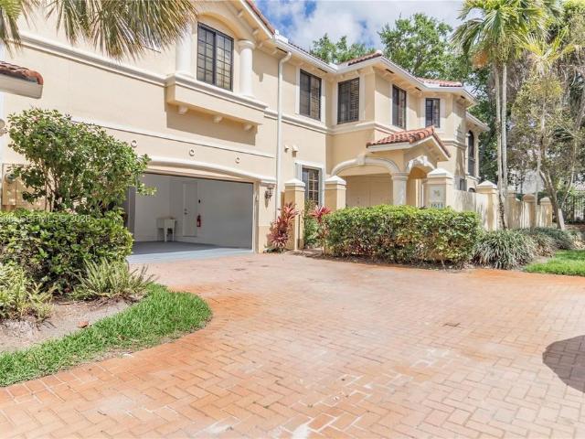 House for sale in Weston, Florida