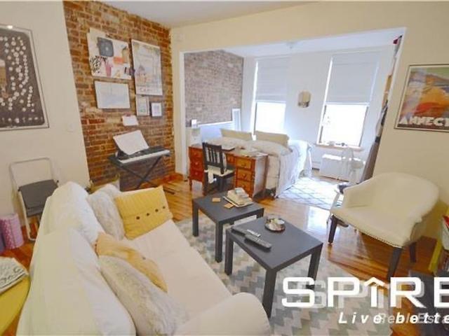 Apartment for rent in Arverne, New York