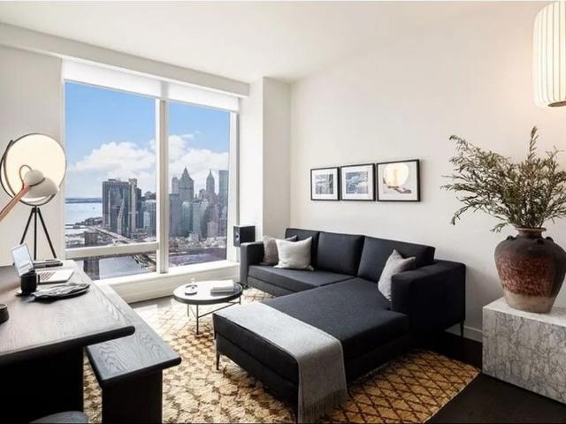 Apartment for sale in Arverne, New York