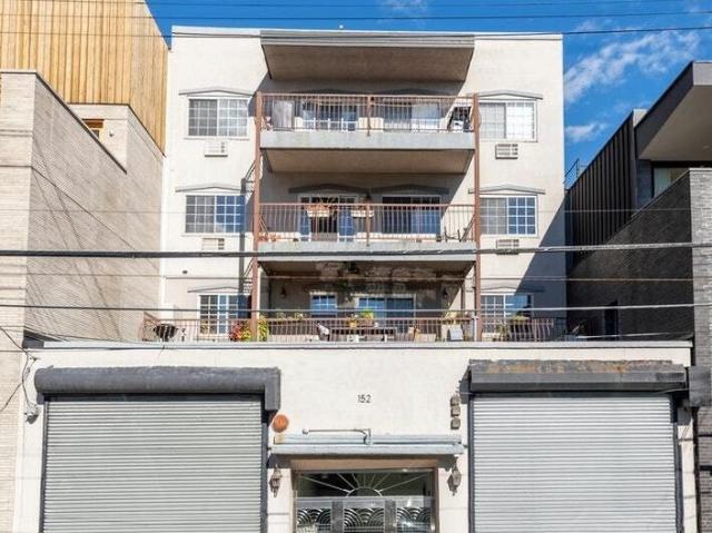 Apartment for sale in Red Hook