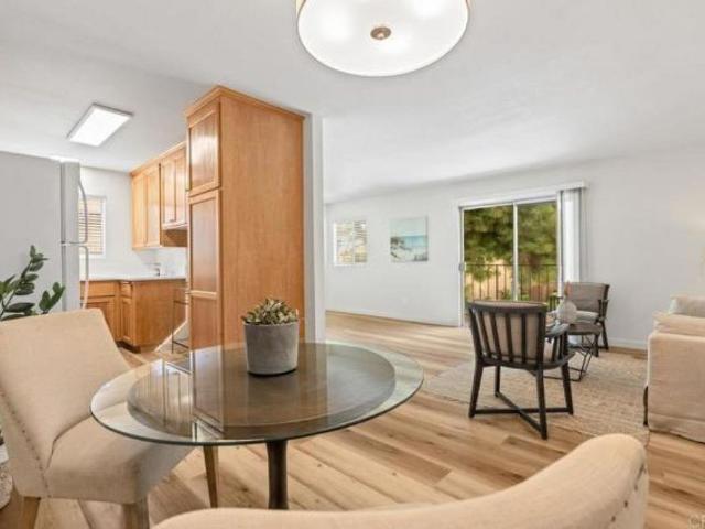 Apartment for sale in San Diego, California