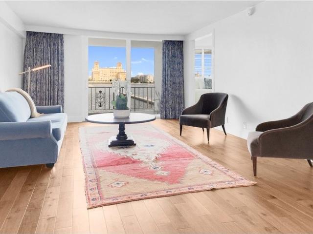 Apartment for sale in West Palm Beach, Florida