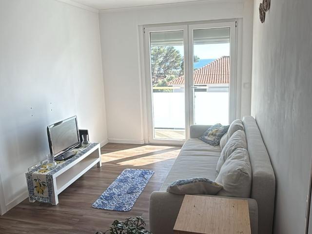 Apartamento alugar em Almada, Setúbal