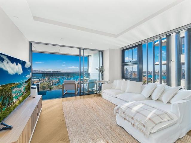 Apartment for rent in Lower North Shore, Sydney