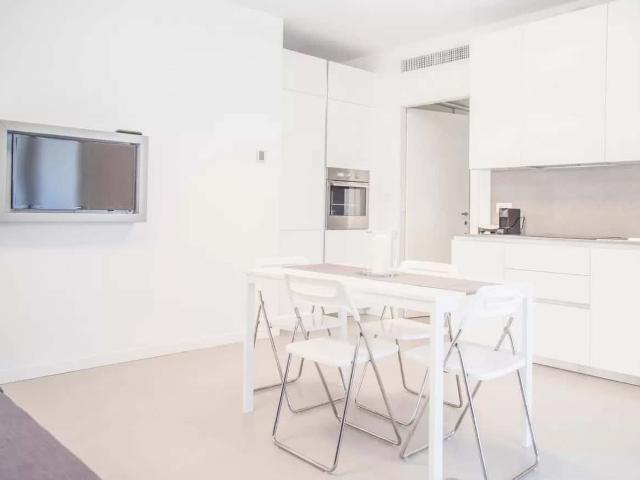 Appartamento in affitto a Municipio 8 di Milano, Milano