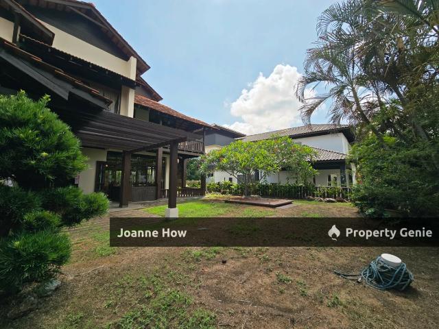 Bungalow for sale in Malaka