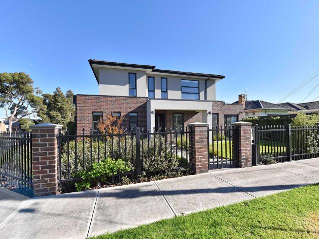 House for rent in Avondale Heights, Victoria