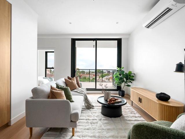Apartment for rent in St Kilda, Melbourne