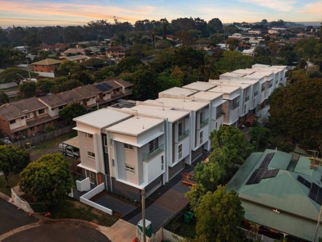 Townhouse for sale in Toombul, Queensland