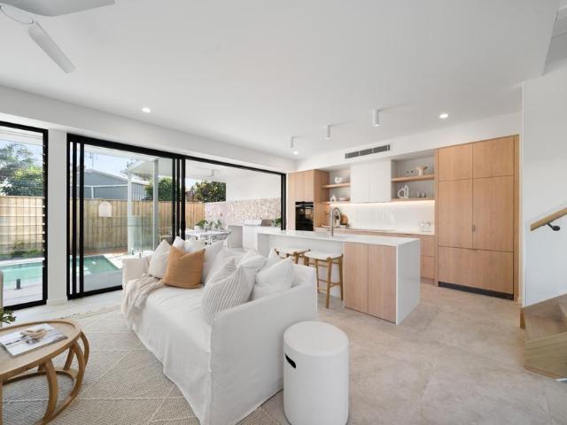 House for rent in Town of Warana, Sunshine Coast Regional