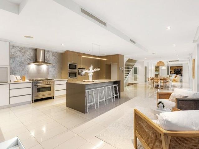Villa for sale in Gold Coast Urban, Gold Coast