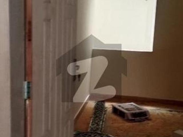 House for sale in Faisalabad, Islamabad Capital Territory