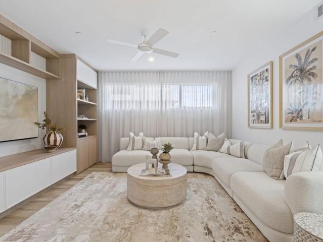 House for rent in Biggera Waters, Gold Coast City